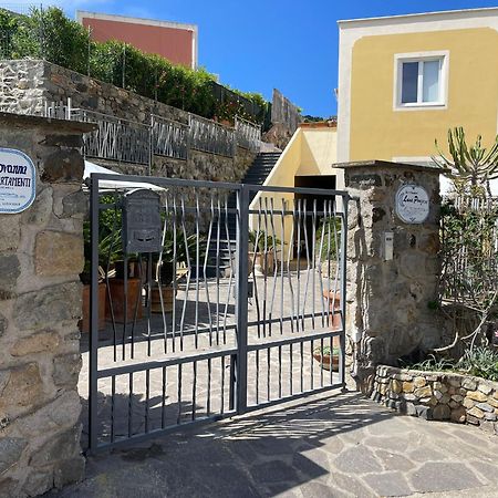 Ponza Inn- Casa Giovanna Exteriör bild