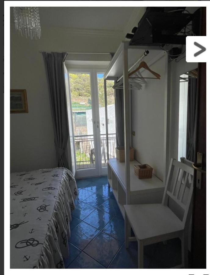 Ponza Inn- Casa Giovanna Exteriör bild