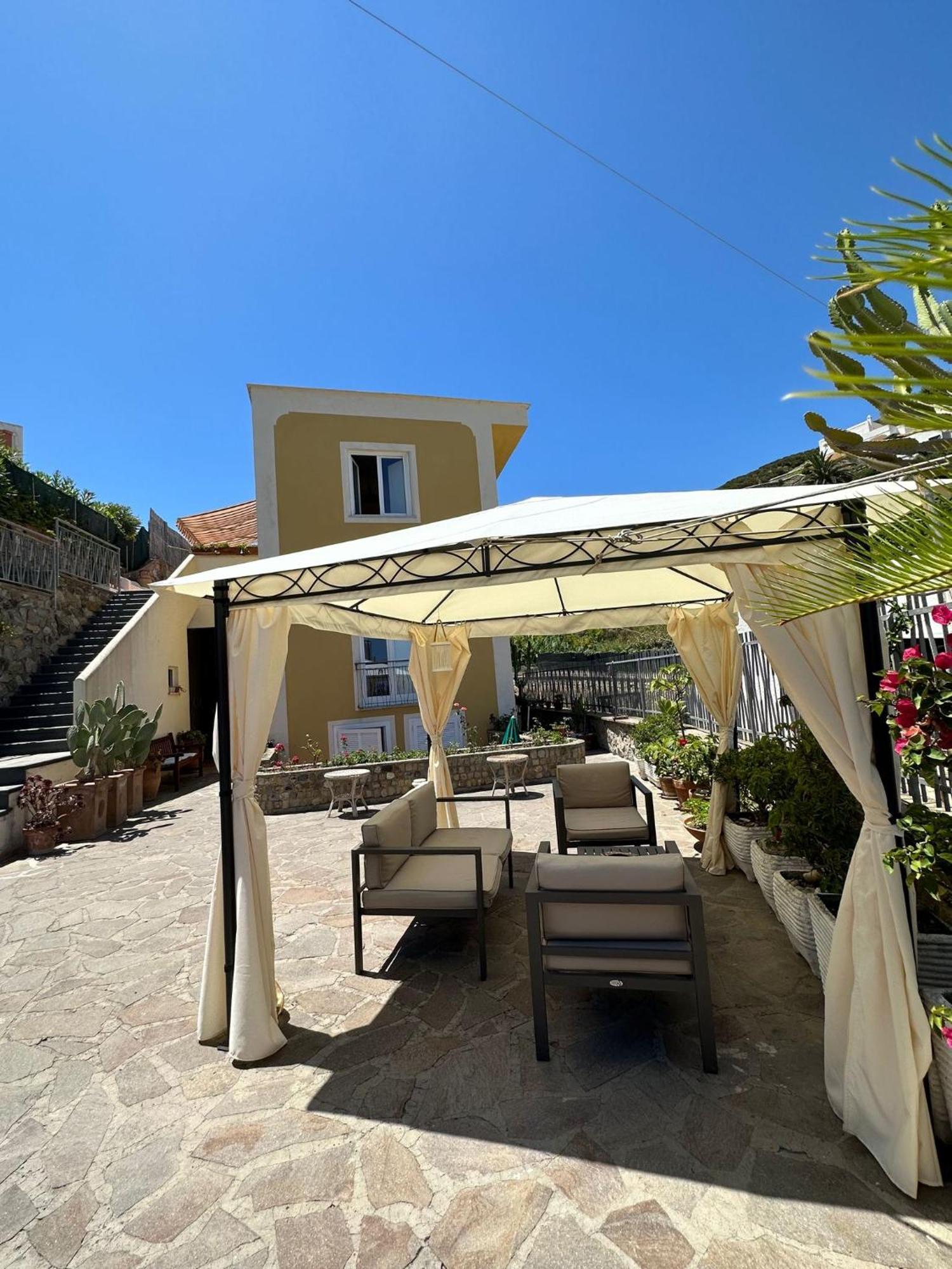 Ponza Inn- Casa Giovanna Exteriör bild